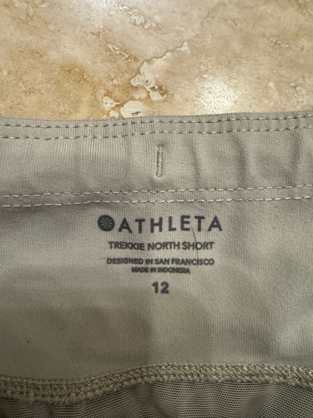 Athleta Treckie North Shorts - khaki beige - Picture 2 of 3